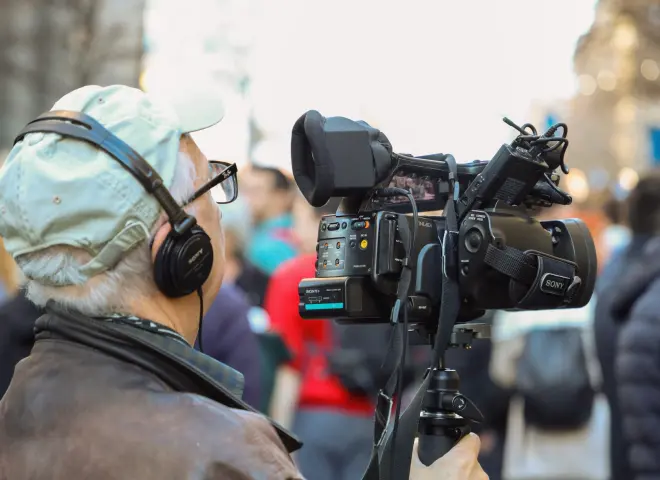 Handheld on location